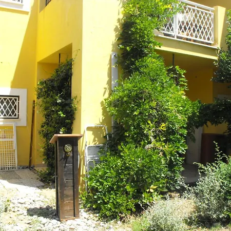 Basilicata Host To Host - Il Maestrale 2 Apartment *